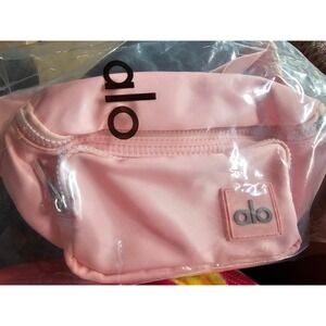 Alo Yoga Explorer Fanny Pack Pink Nylon Belt Bag Adjustable Strap NWT